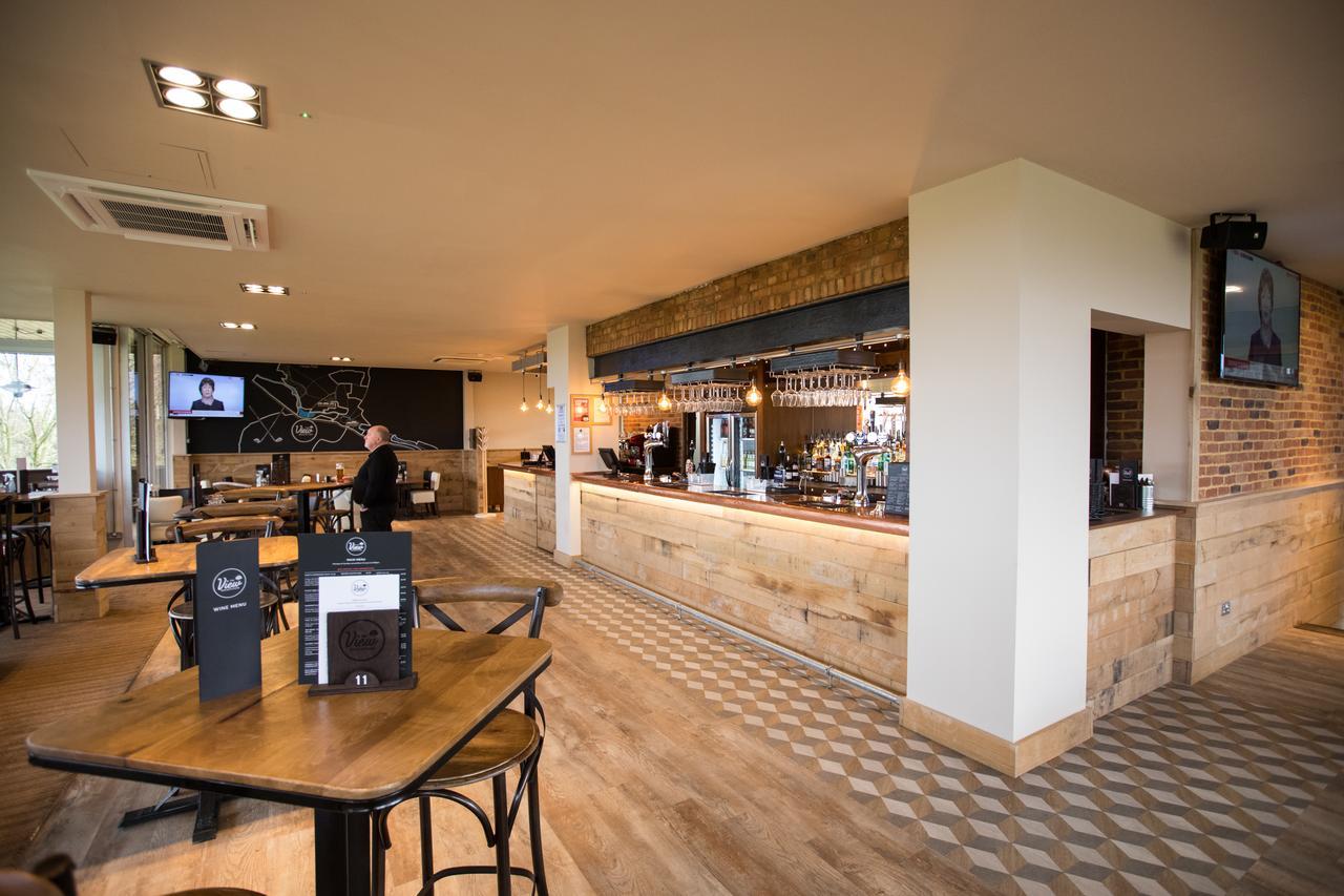 The View Bed and Breakfast Welwyn Garden City Εξωτερικό φωτογραφία